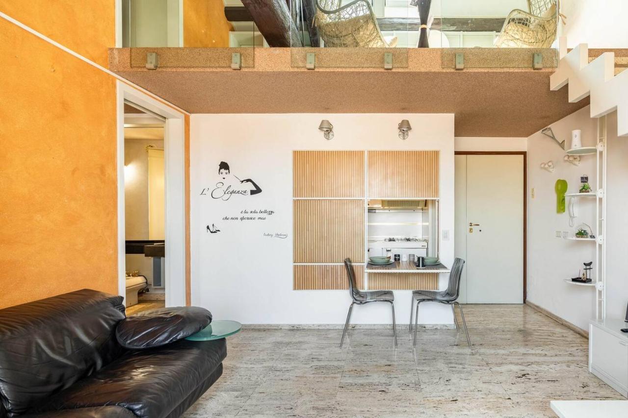 Lhe Sweet Apartment Чезена Экстерьер фото