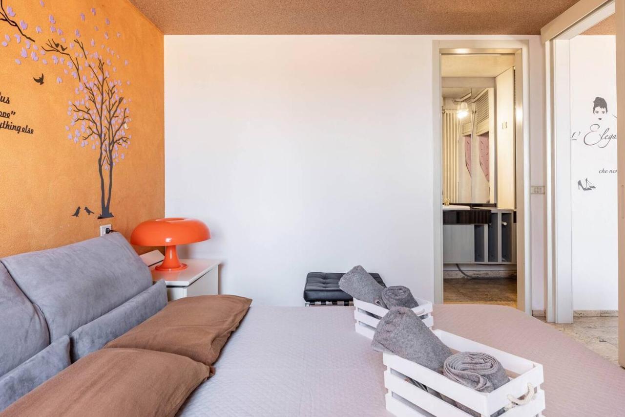 Lhe Sweet Apartment Чезена Экстерьер фото